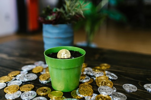 AML KYC policy crypto exchange compliance